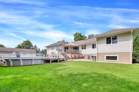 20 Holmes Ln, Wayne, NJ 07470 photo 20