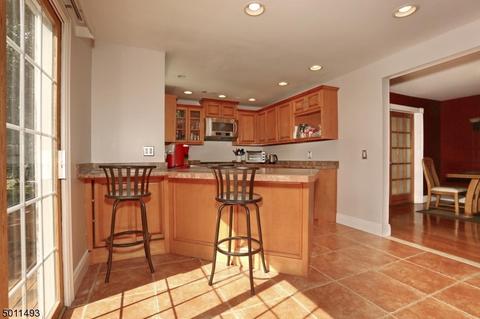 41 Ackerman Ave, Saddle Brook, NJ 07663 photo 5