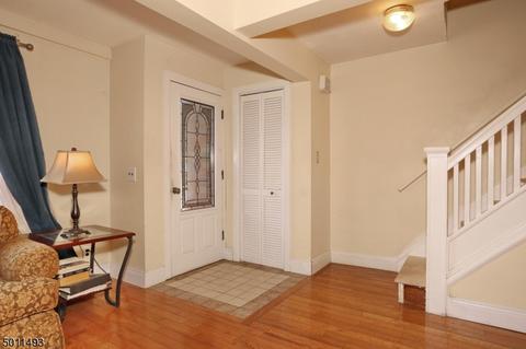 41 Ackerman Ave, Saddle Brook, NJ 07663 photo 2