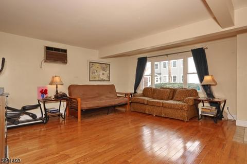 41 Ackerman Ave, Saddle Brook, NJ 07663 photo 3