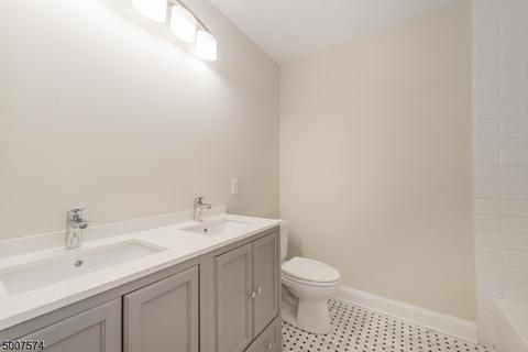155 Maple St, Summit, NJ 07901 photo 11