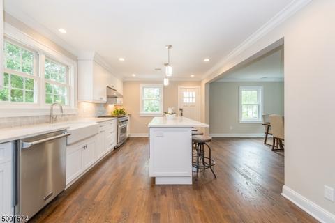 155 Maple St, Summit, NJ 07901 photo 8