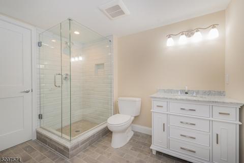 155 Maple St, Summit, NJ 07901 photo 18