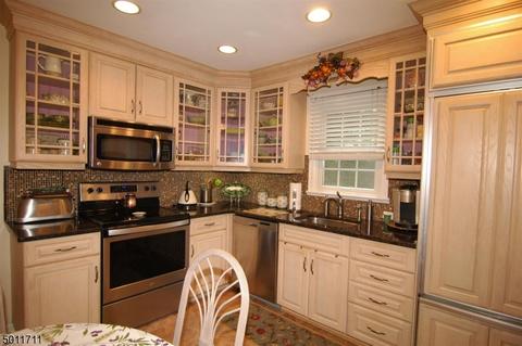 37 Killdeer Dr, Hackettstown, NJ 07840 photo 3