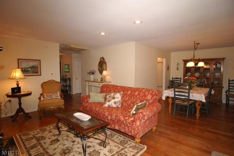 37 Killdeer Dr, Hackettstown, NJ 07840 photo 8
