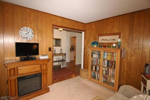 37 Killdeer Dr, Hackettstown, NJ 07840 photo 9