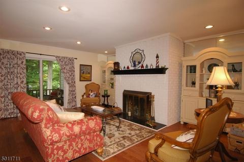37 Killdeer Dr, Hackettstown, NJ 07840 photo 6