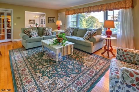 9 Cold Hill Rd, Mendham, NJ 07945 photo 5