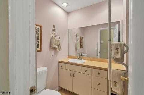 703 E Baldwin St, Hackettstown, NJ 07840 photo 11