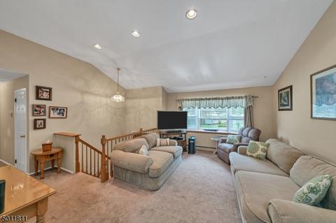 703 E Baldwin St, Hackettstown, NJ 07840 photo 5