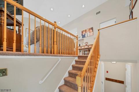 703 E Baldwin St, Hackettstown, NJ 07840 photo 4