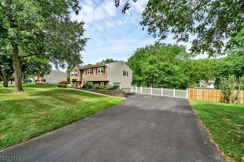 703 E Baldwin St, Hackettstown, NJ 07840 photo 3
