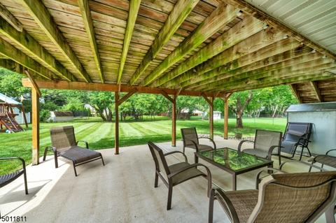 703 E Baldwin St, Hackettstown, NJ 07840 photo 16