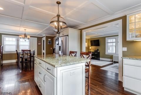 7 Hampton Rd, Mendham, NJ 07945 photo 2