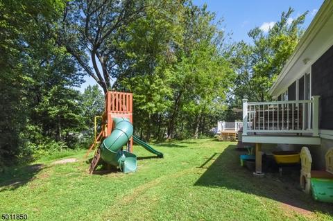 71 High Point Dr, Springfield, NJ 07081 photo 17