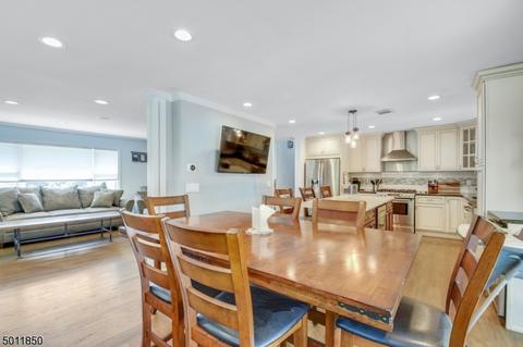 71 High Point Dr, Springfield, NJ 07081 photo 6