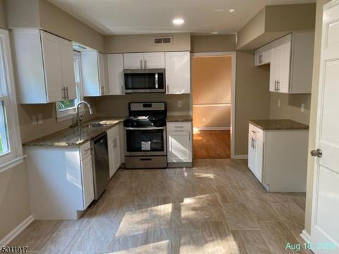 177 Maple Ave, Berkeley Heights, NJ 07922 photo 8
