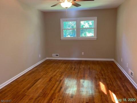 177 Maple Ave, Berkeley Heights, NJ 07922 photo 9