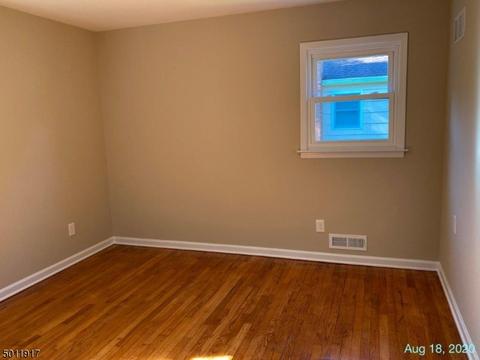 177 Maple Ave, Berkeley Heights, NJ 07922 photo 10