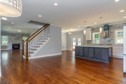 19 Western Blvd, Gillette, NJ 07933 photo 4