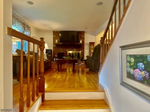 683 Warfield Rd, North Plainfield, NJ 07063 photo 5