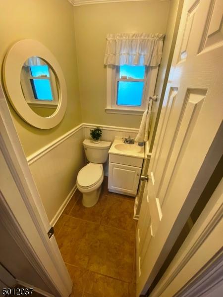 683 Warfield Rd, North Plainfield, NJ 07063 photo 13