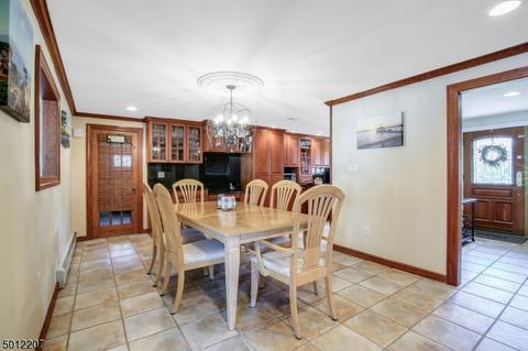 26 Sycamore Ter, Springfield, NJ 07081 photo 4
