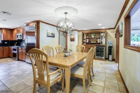 26 Sycamore Ter, Springfield, NJ 07081 photo 5