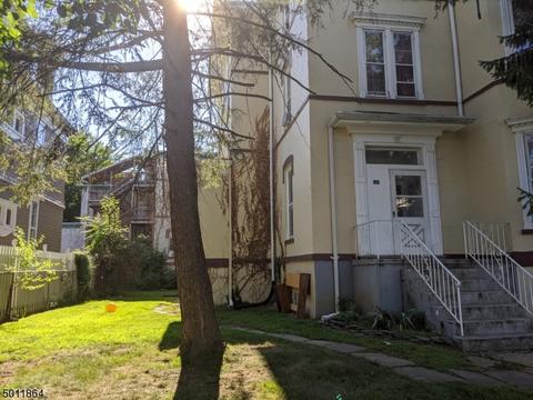 235-39 E 9th St, Plainfield, NJ 07060 photo 3
