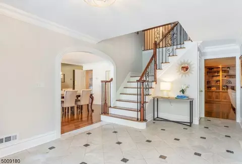 37 Hill Crest Ave, Summit, NJ 07901 photo 9