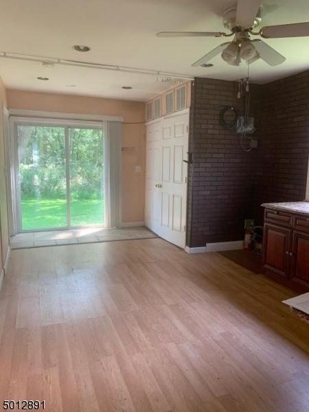 136 Wayne St, Wayne, NJ 07470 photo 16