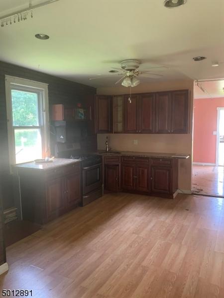 136 Wayne St, Wayne, NJ 07470 photo 15