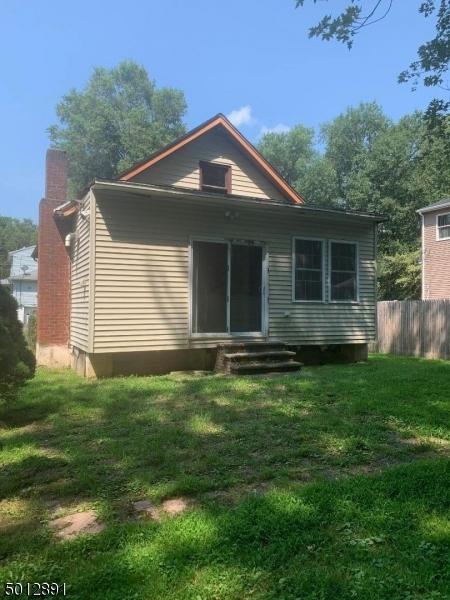 136 Wayne St, Wayne, NJ 07470 photo 5