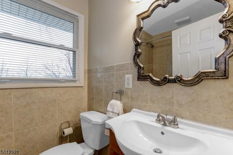 31 Mountain Ave, Berkeley Heights, NJ 07922 photo 8
