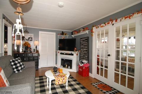 13 Willow St, Mount Arlington, NJ 07856 photo 8