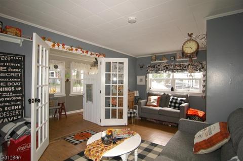 13 Willow St, Mount Arlington, NJ 07856 photo 7