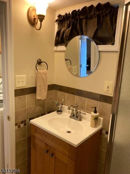 38 Kyle Dr, Dover, NJ 07801 photo 15