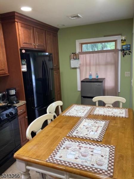38 Kyle Dr, Dover, NJ 07801 photo 5