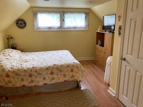 38 Kyle Dr, Dover, NJ 07801 photo 9
