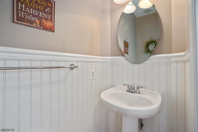  12 Surrey Way, Pittstown, NJ 08867 photo 12