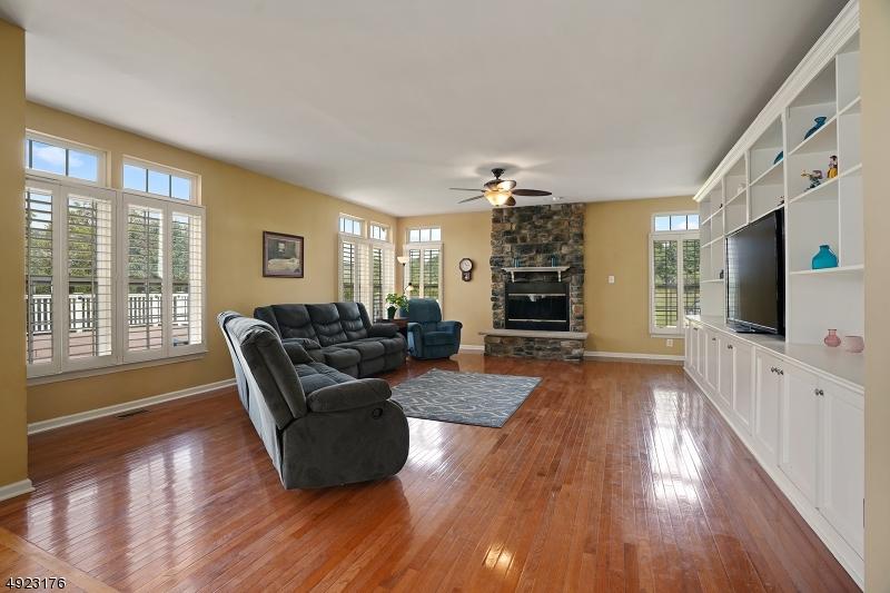  12 Surrey Way, Pittstown, NJ 08867 photo 6
