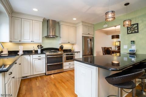 12 Hampshire Dr, Mendham, NJ 07945 photo 6