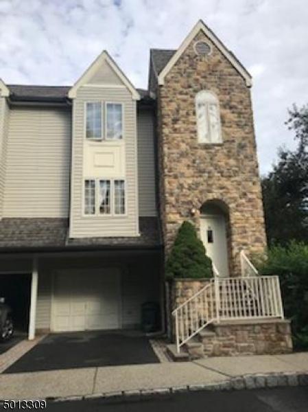 16 Daria Ln, Berkeley Heights, NJ 07922 photo 1