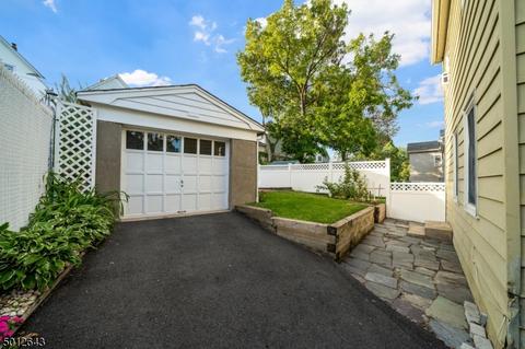 78 Eastern Way, Rutherford, NJ 07070 photo 23