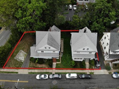 4 Francis Pl, Montclair, NJ 07042 photo 2