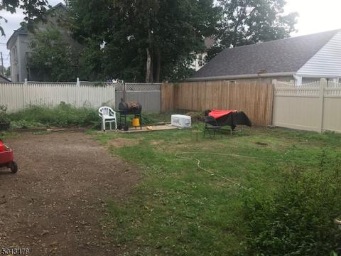 228 Pond Pl, Plainfield, NJ 07063 photo 3