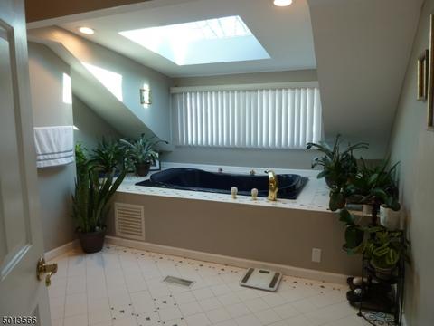 581 Carlyle Pl, Union, NJ 07083 photo 11