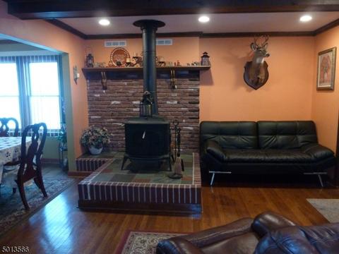581 Carlyle Pl, Union, NJ 07083 photo 8