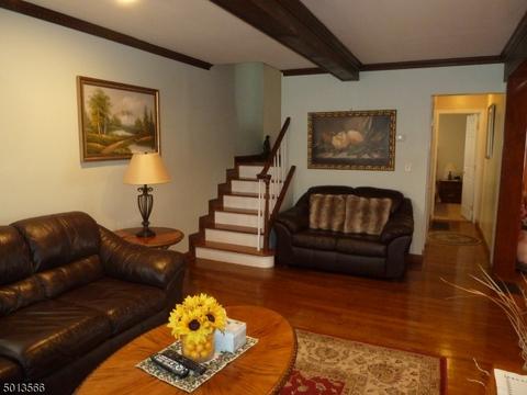 581 Carlyle Pl, Union, NJ 07083 photo 9