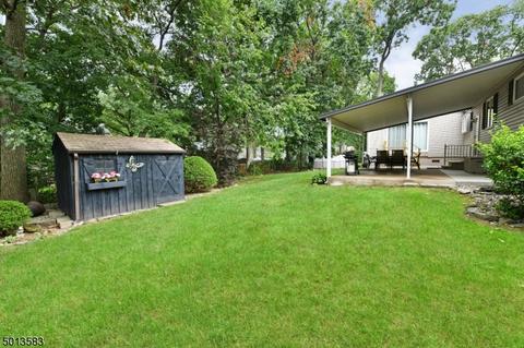 823 Carter Ln, Paramus, NJ 07652 photo 21